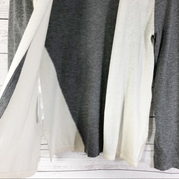 Chicos Colorblock Sweater Cardigan Long Sleeves Open Style Gray Sz S - Picture 7 of 9
